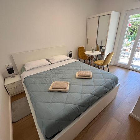 Ferienwohnung Green Oasis For Two, 30 Meters From Sea Zadar Exterior foto